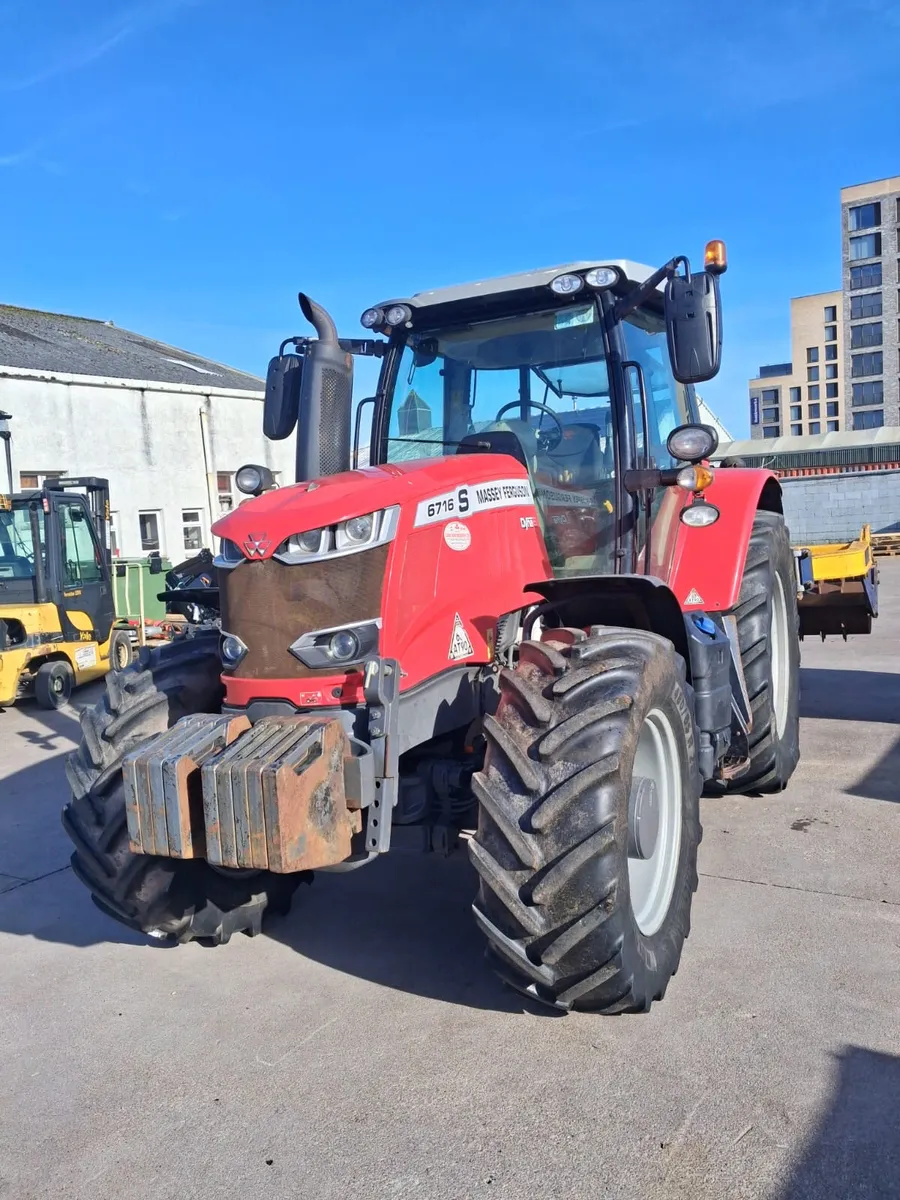 Massey Ferguson 6716S - Image 2