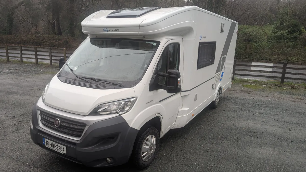 2018 ADRIA SUNLIVING 6 BELT 6 BED LHD - Image 3