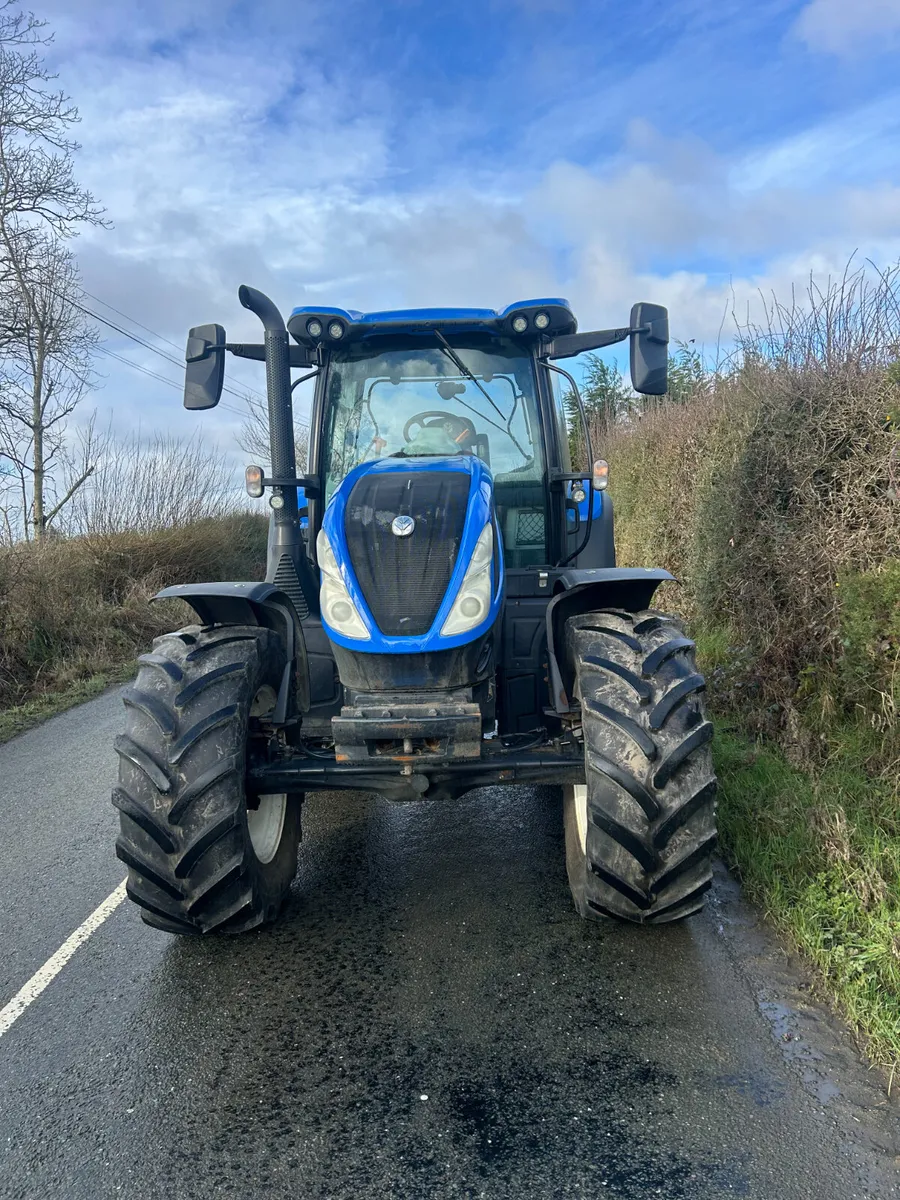 New Holland T6145 - Image 2