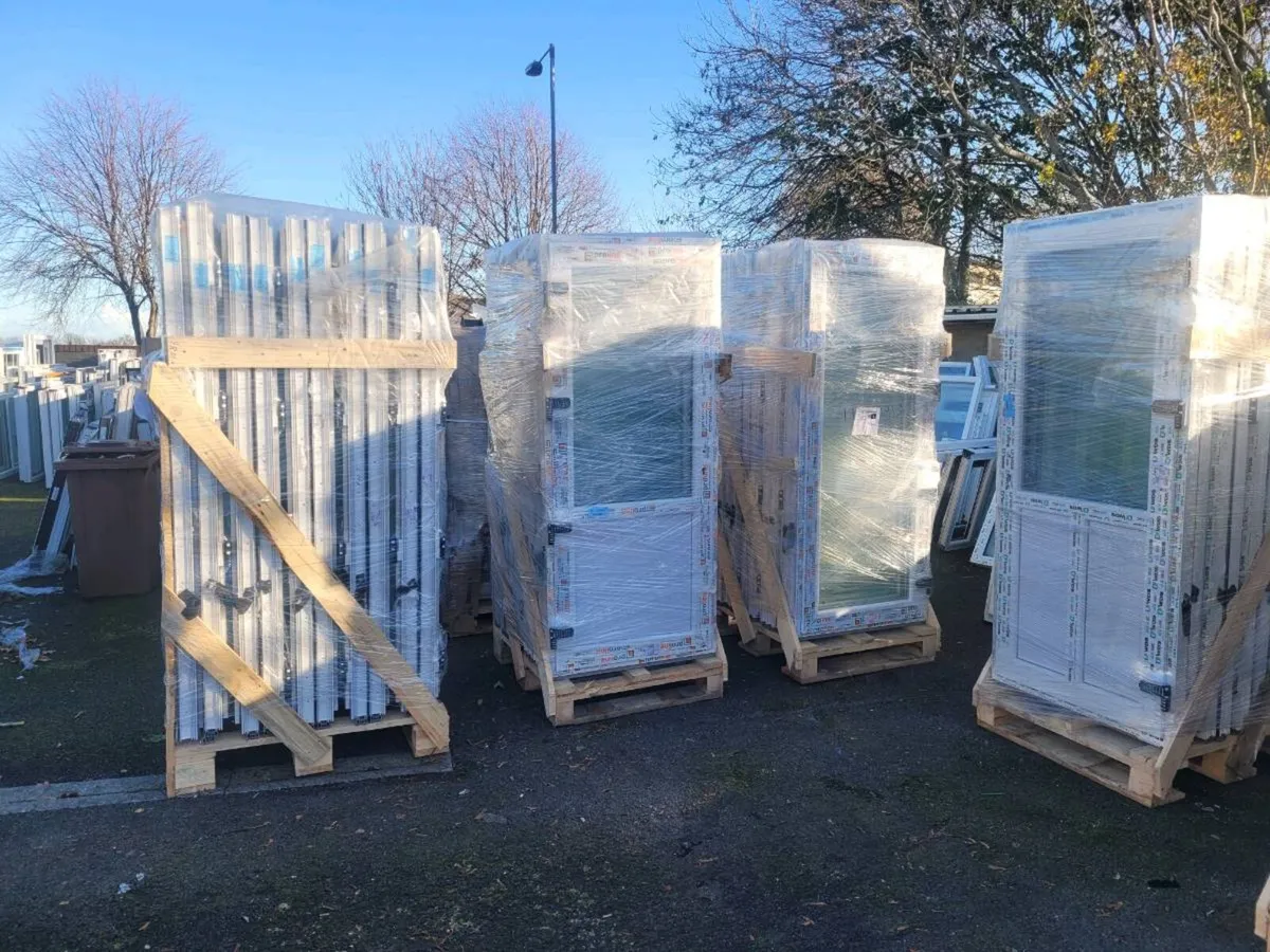 Tons pvc doors D22PP30 - Image 1