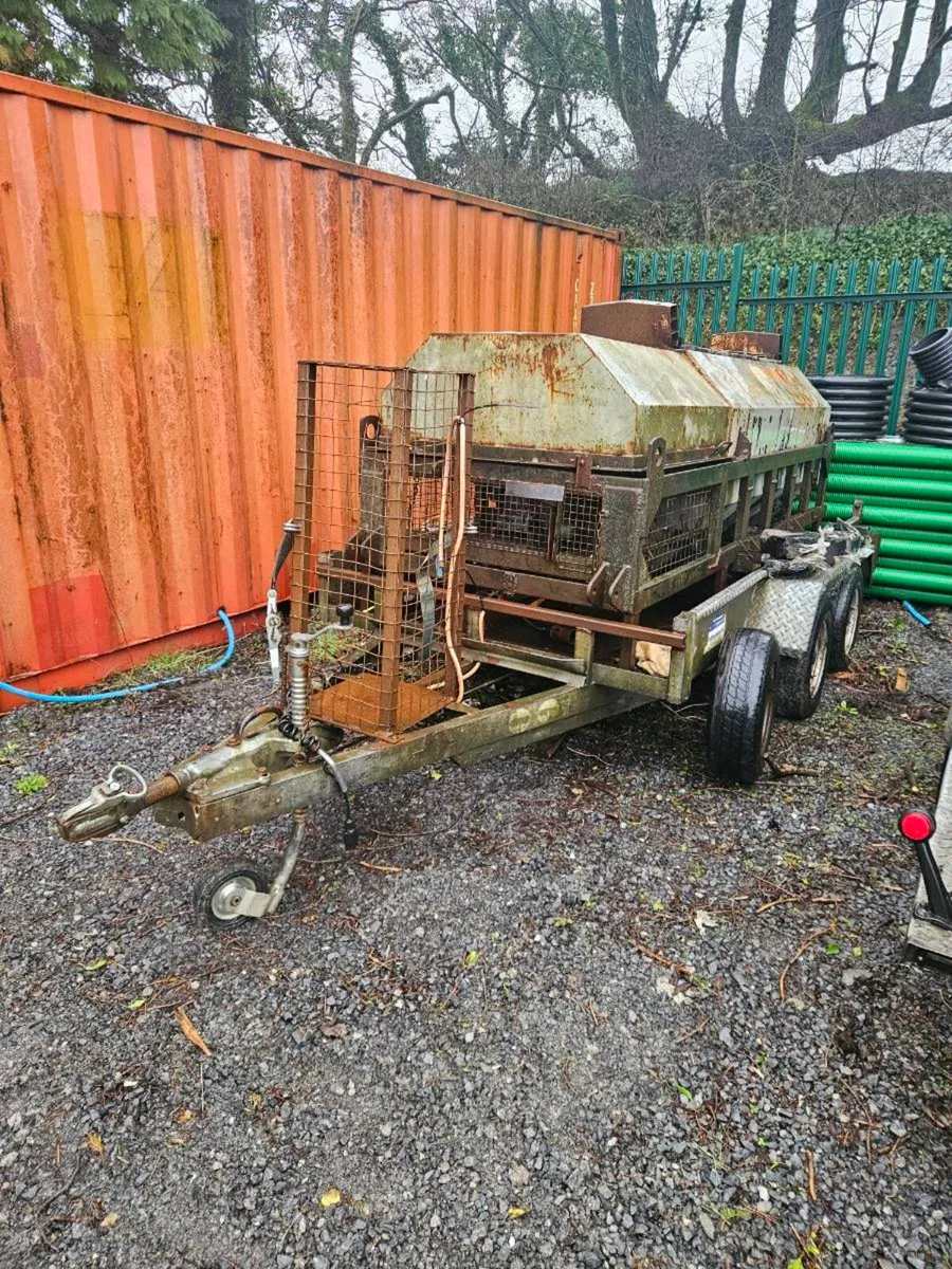 Mastic Trailer - Image 1