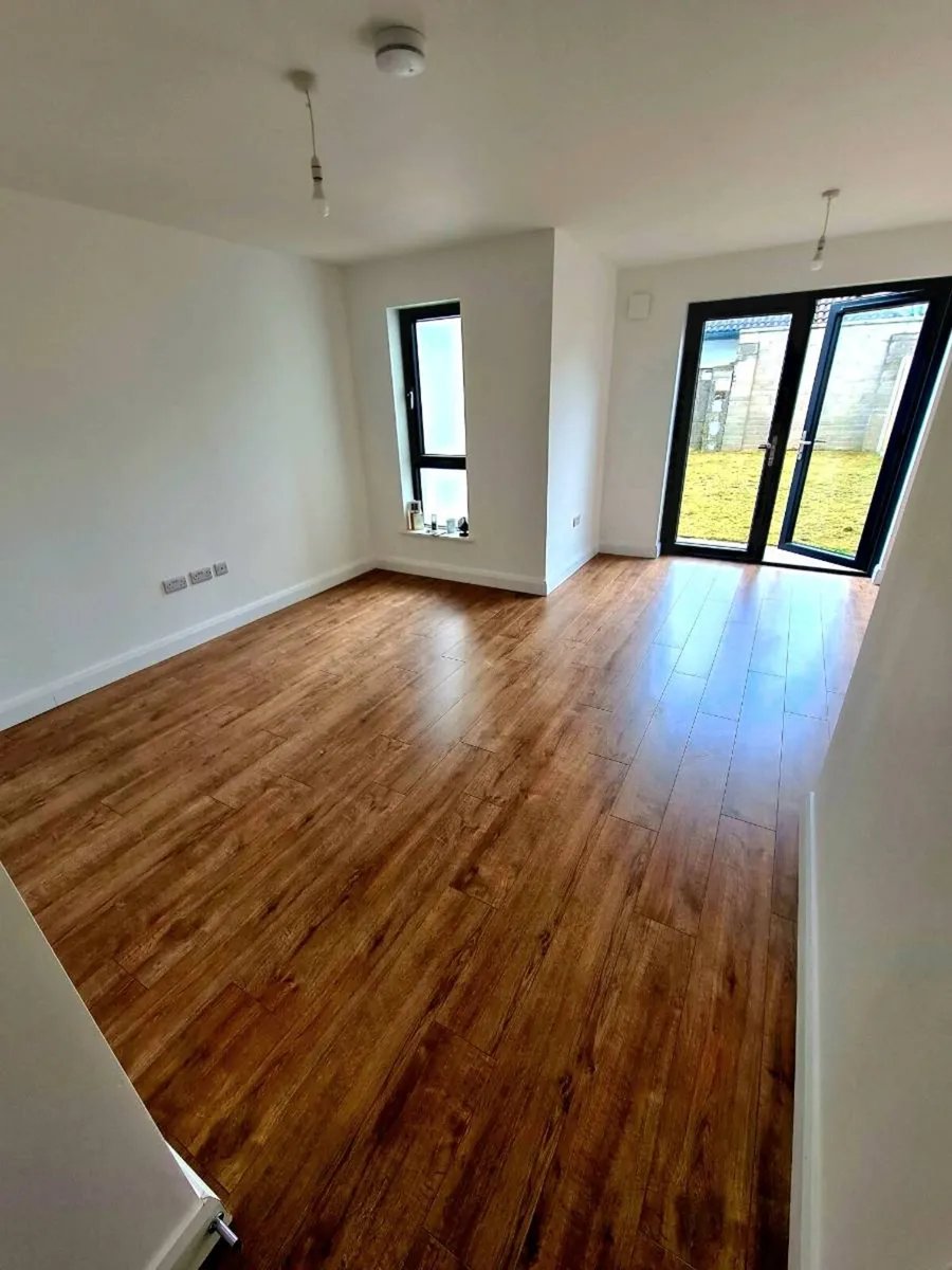 Timber floor fitter - Image 4