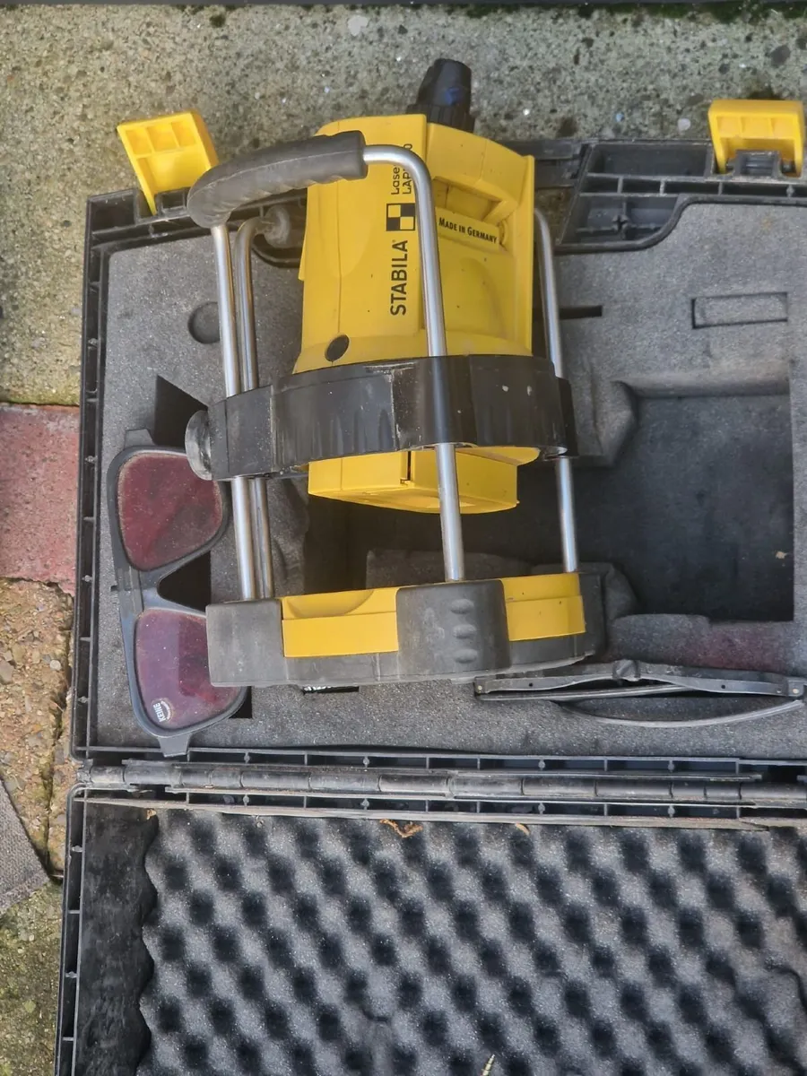 Builders Site Level - Image 2