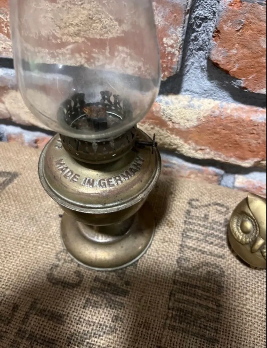 Vintage oil lamp - Image 3