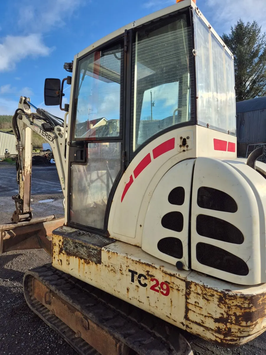 Terex TC29 Excavator - Image 4