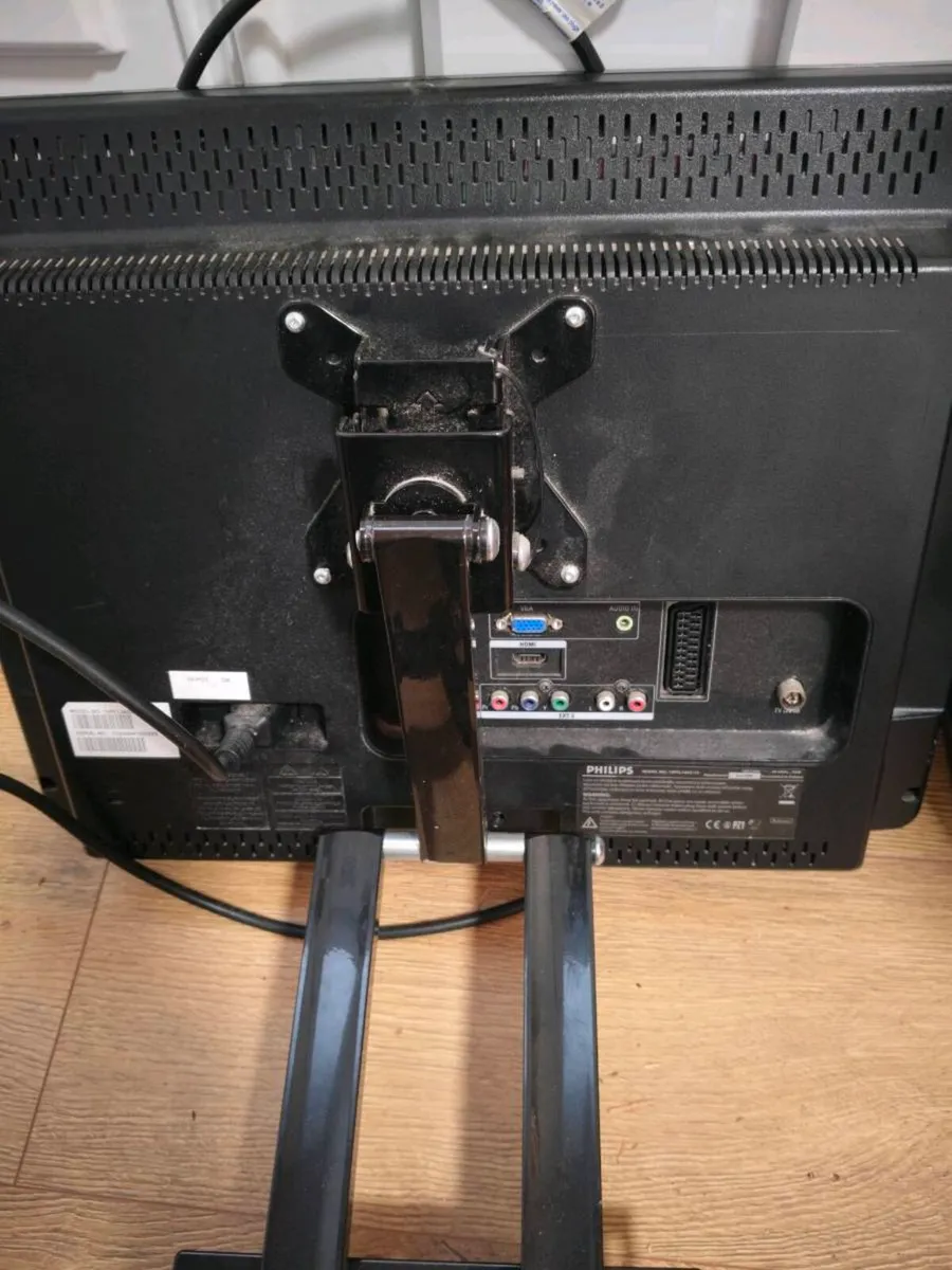 Philips TV 19in - Image 2