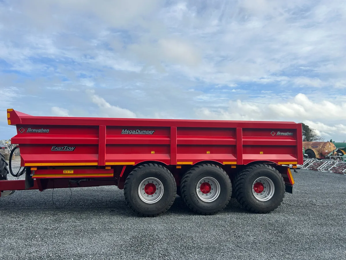 Broughan 26 Ton Tri Axle Dump Trailer - Image 2