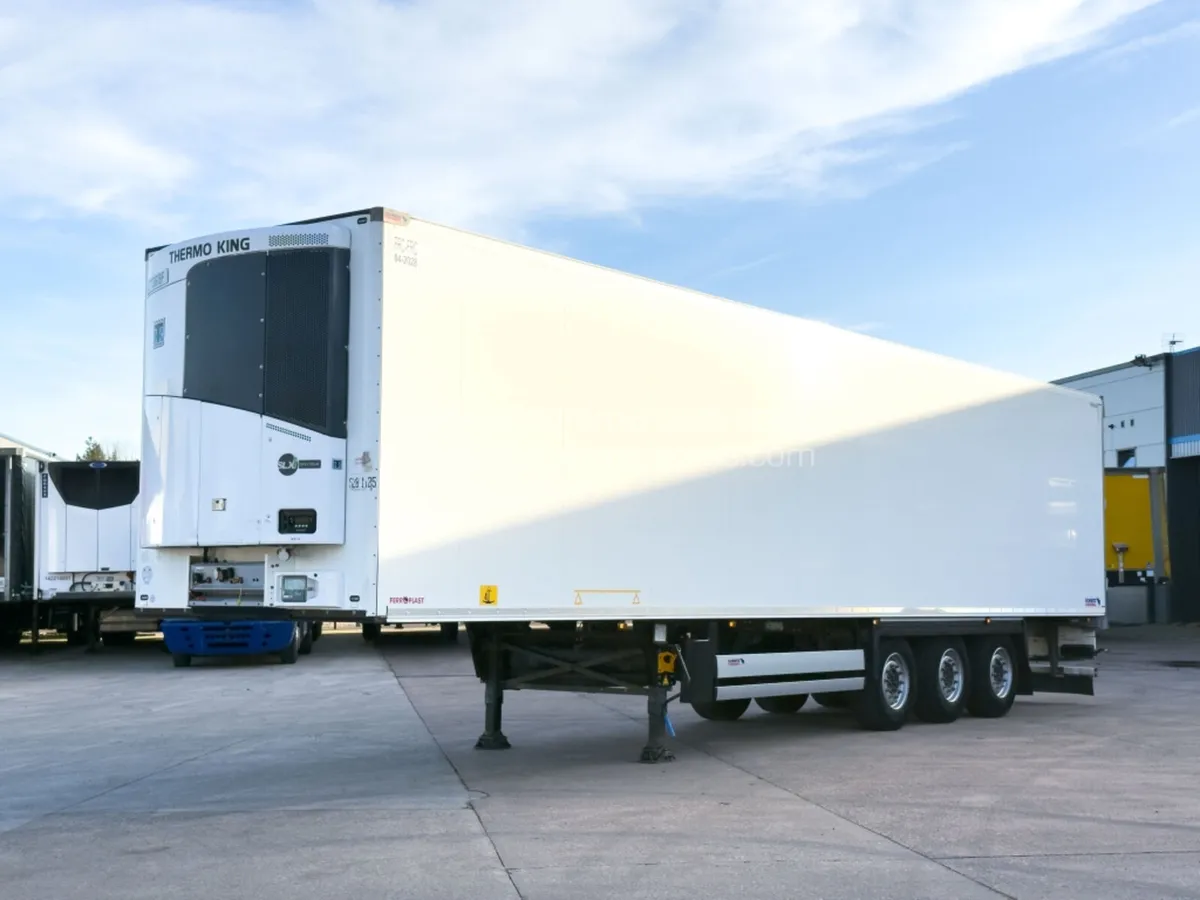2022 SCHMITZ CARGOBULL MULTI TEMP FRIDGE TRAILER - Image 3