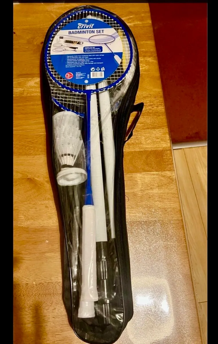BADMINTON SET - Image 1
