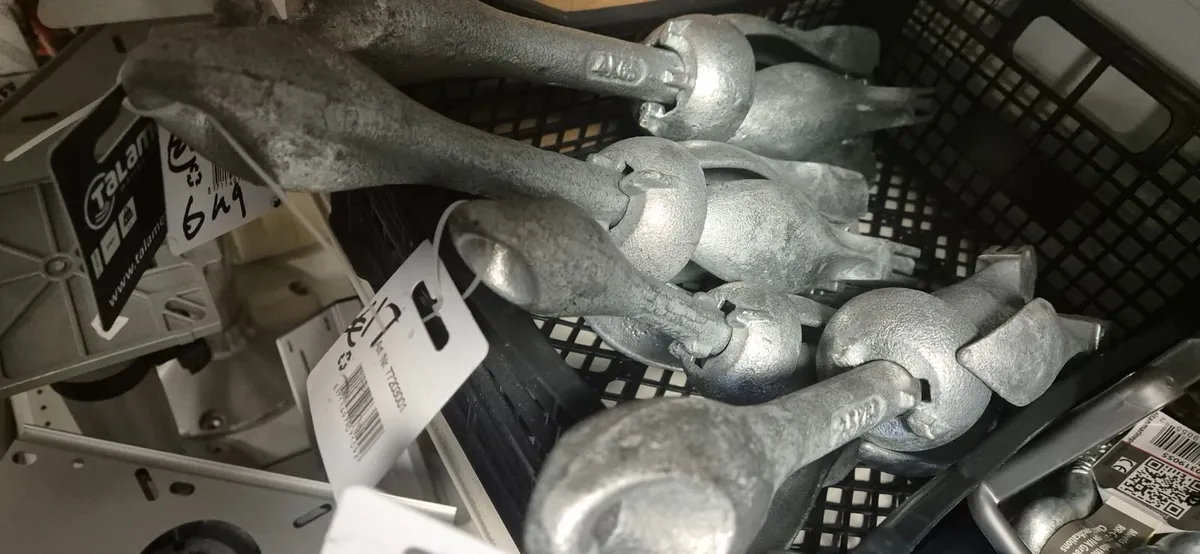 Anchors ⚓️ ropes and shackles chains ⛓️ - Image 2