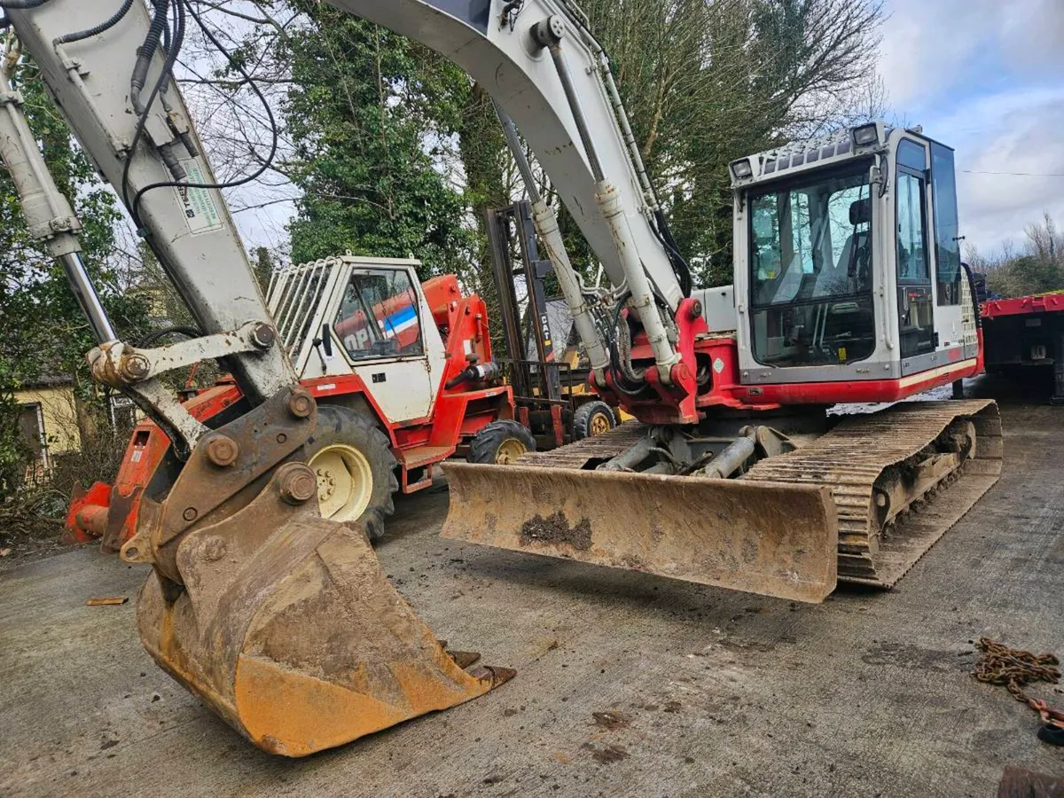 Takeuchi TB1140 front mount boom 2015 - Image 1