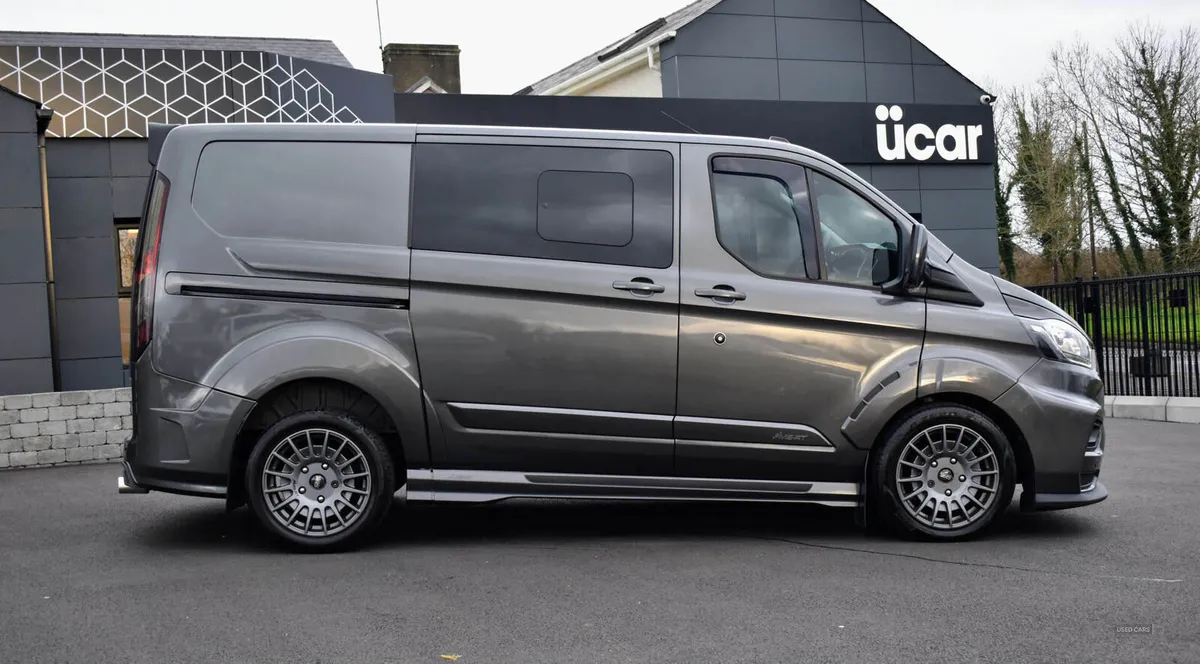 Ford Transit Custom 2.0 Transit Custom 320 Limited - Image 4