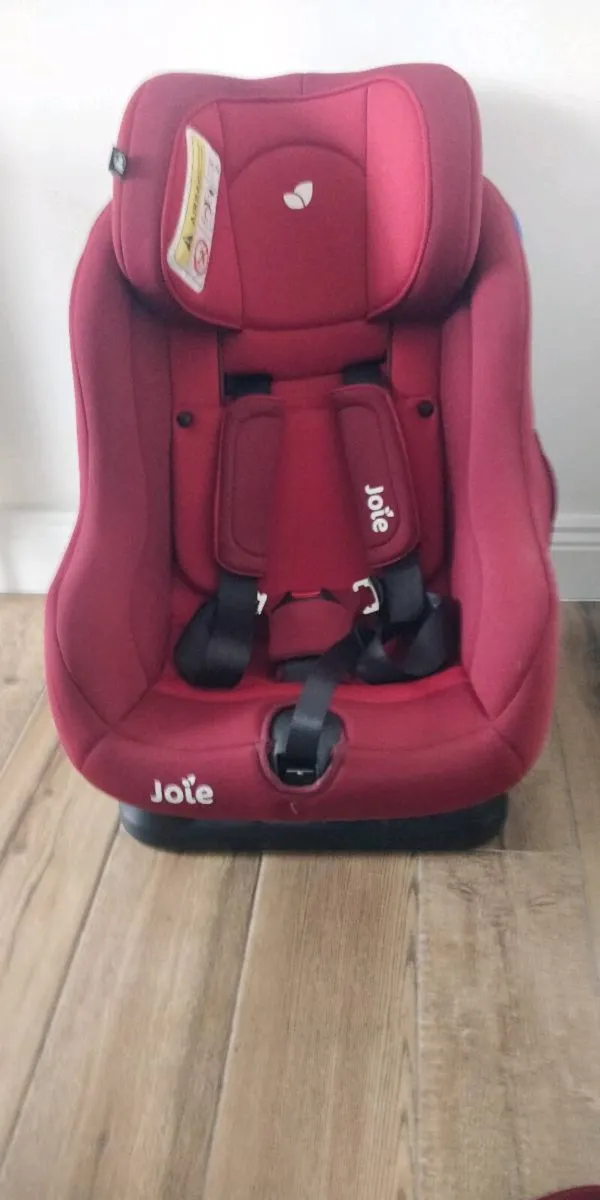 Car seat - Image 1