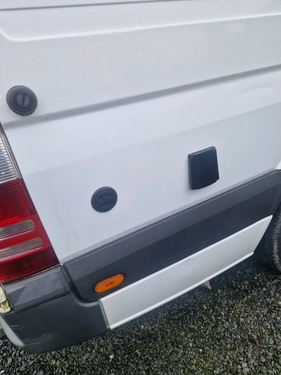 Mercedes Camper Conversion - Image 2