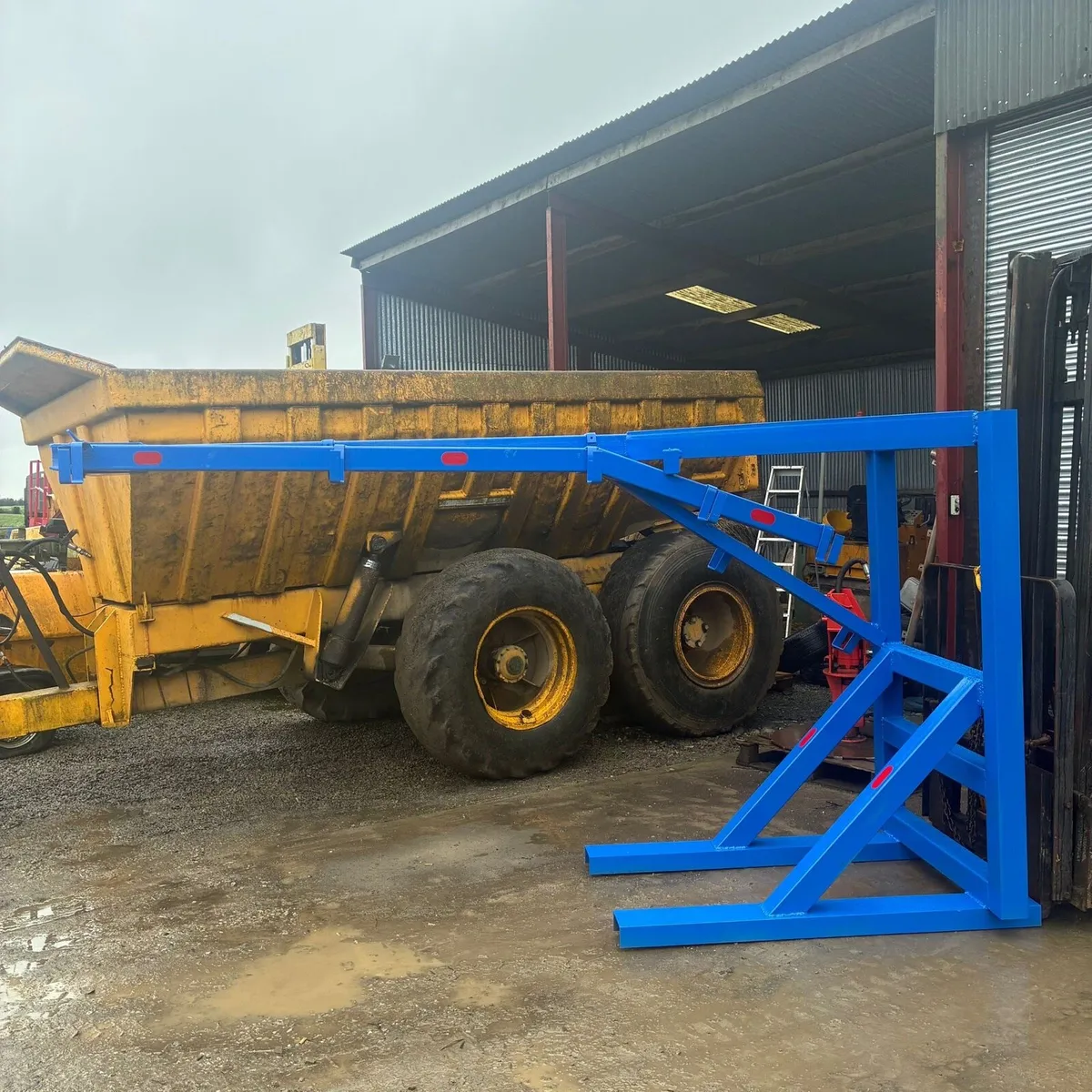 Over head slurry road crossing - Image 2