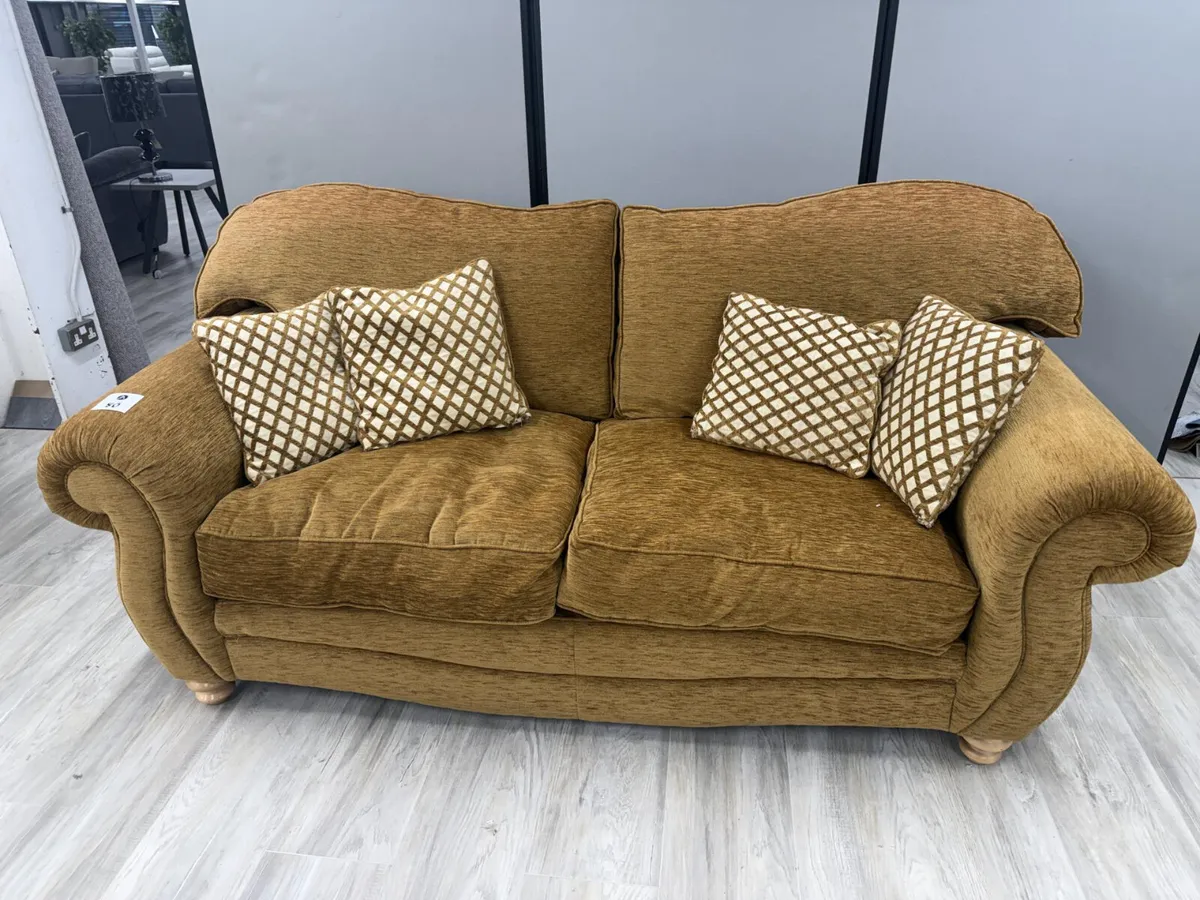 Furniture Auction **Tuesday 3rd March** - Image 4