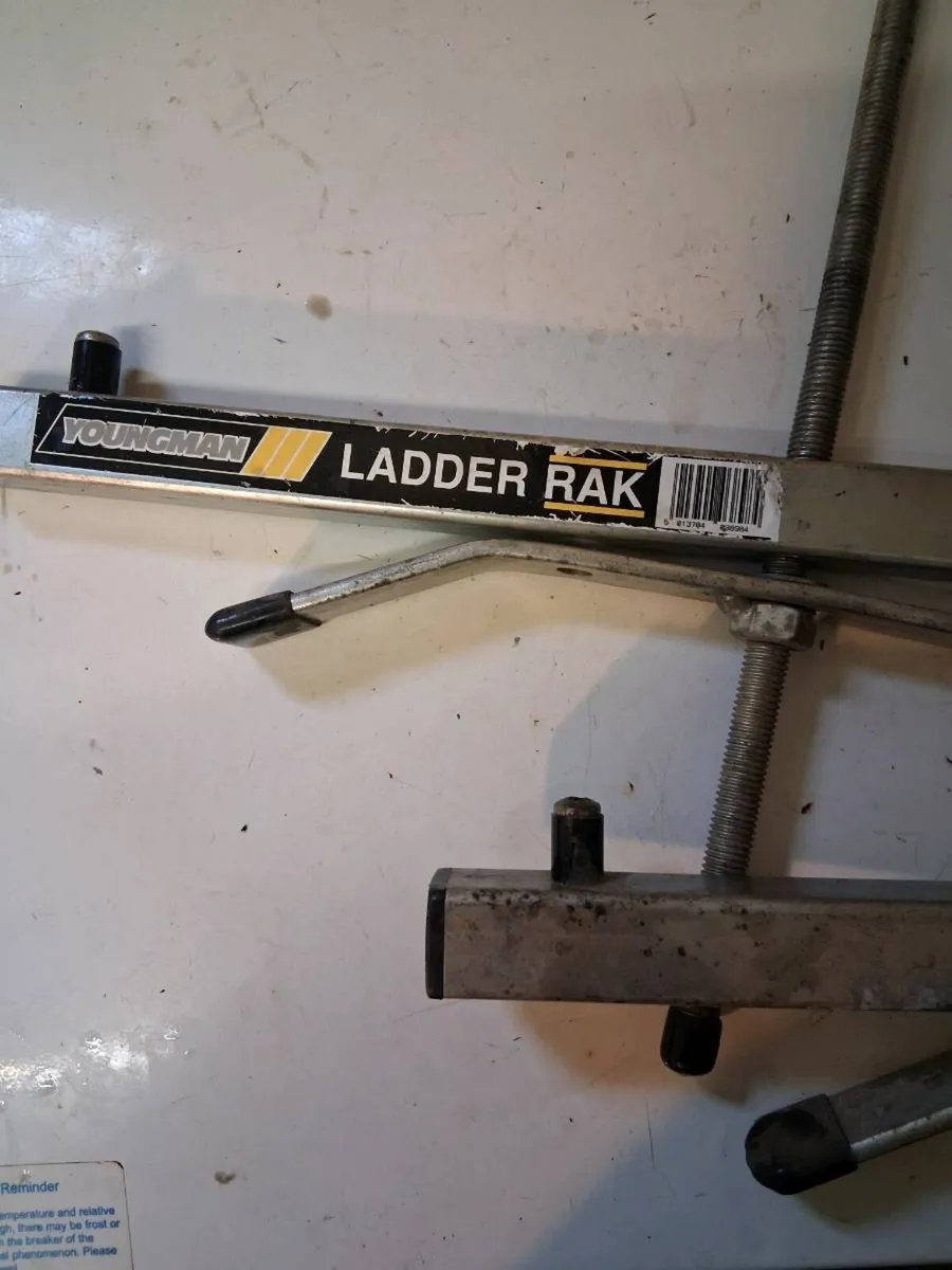Ladder clamps for roofrack - Image 2