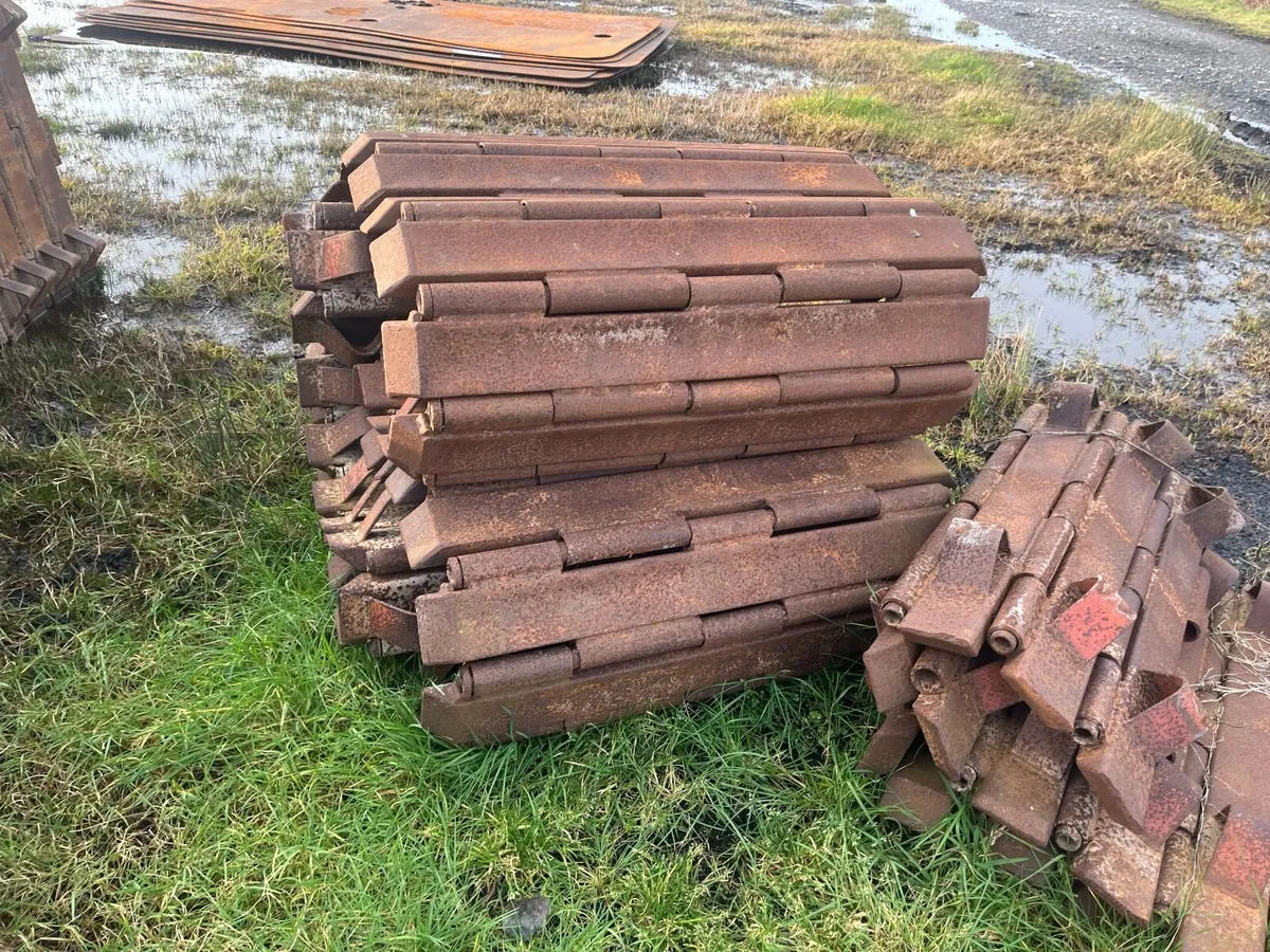 Tracks and Trailers - Image 3