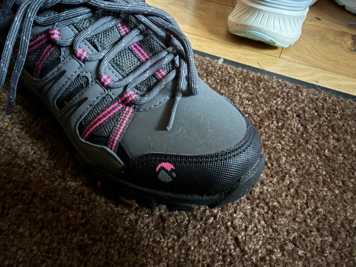Kid’s hiking boots - Image 3