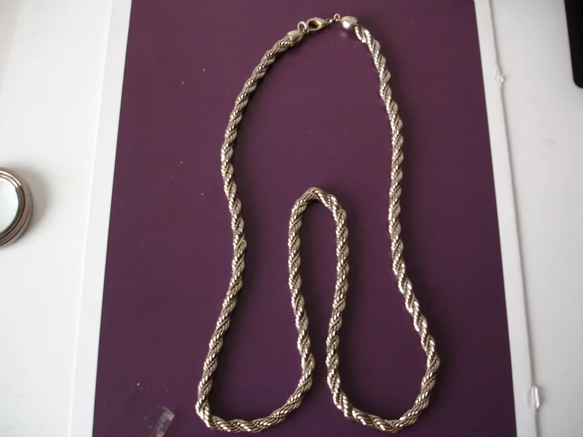Twisted Rope Necklace 1970's - Image 2