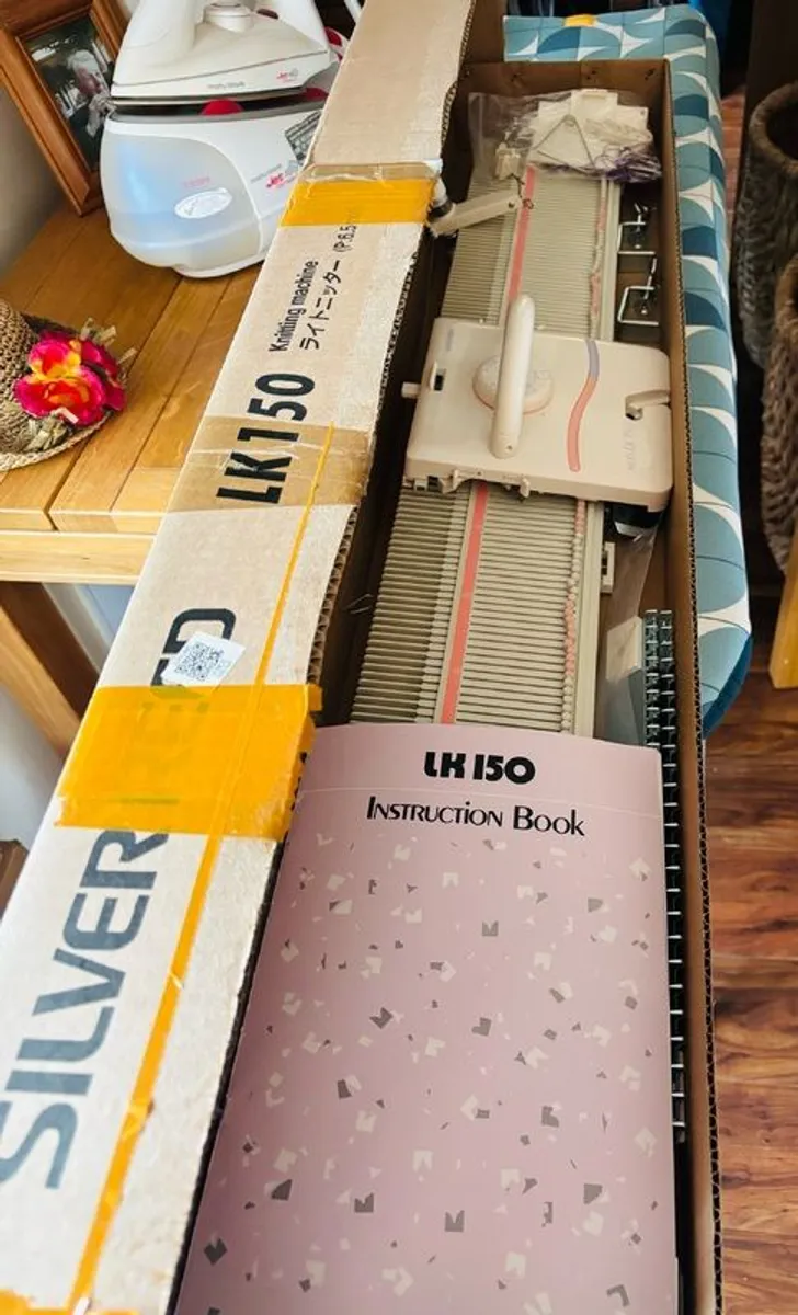 LK150 Knitting Machine - Image 1