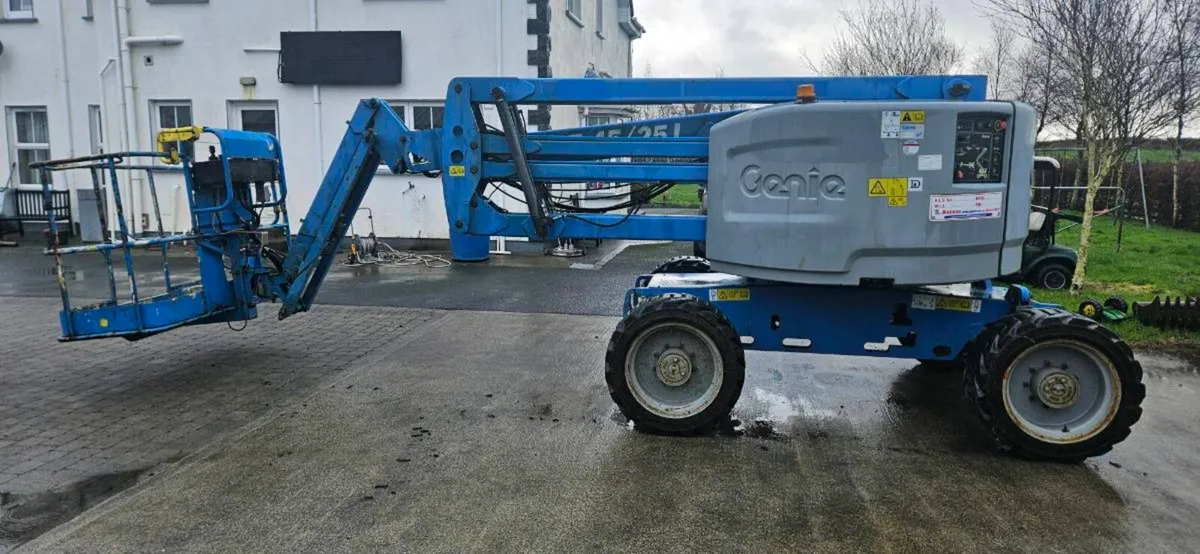 Cherrypicker for sale - Image 3