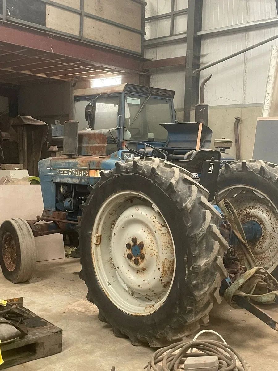 Ford 4600 - Image 2