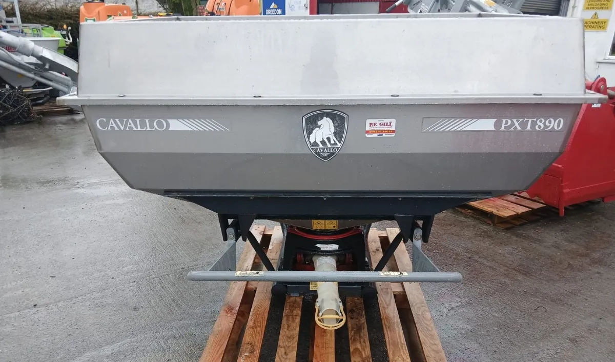 SH CAVALLO PXT1290 SPOUT FERT SPREADER - Image 4
