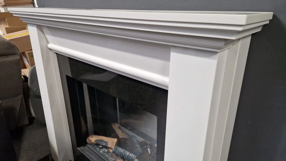 Fireplace surround - Image 2
