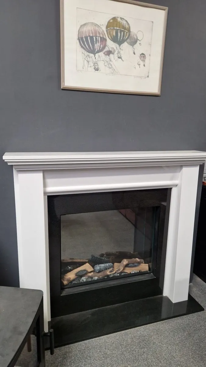 Fireplace surround - Image 1