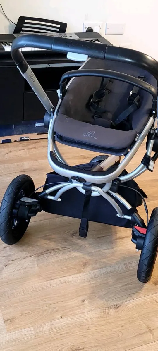 Stroller and car seat - Image 3