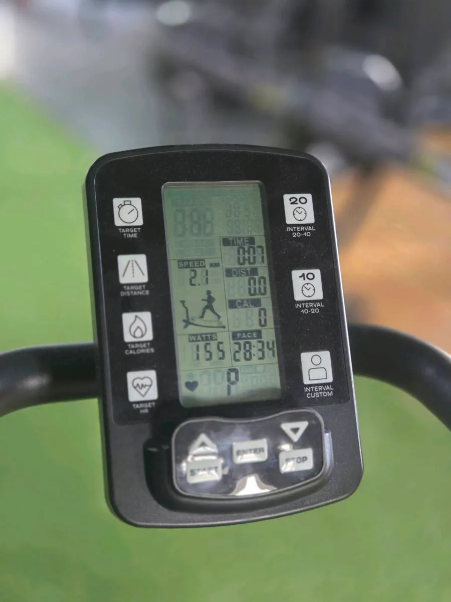 RPM CURVED TREADMILL - Image 2