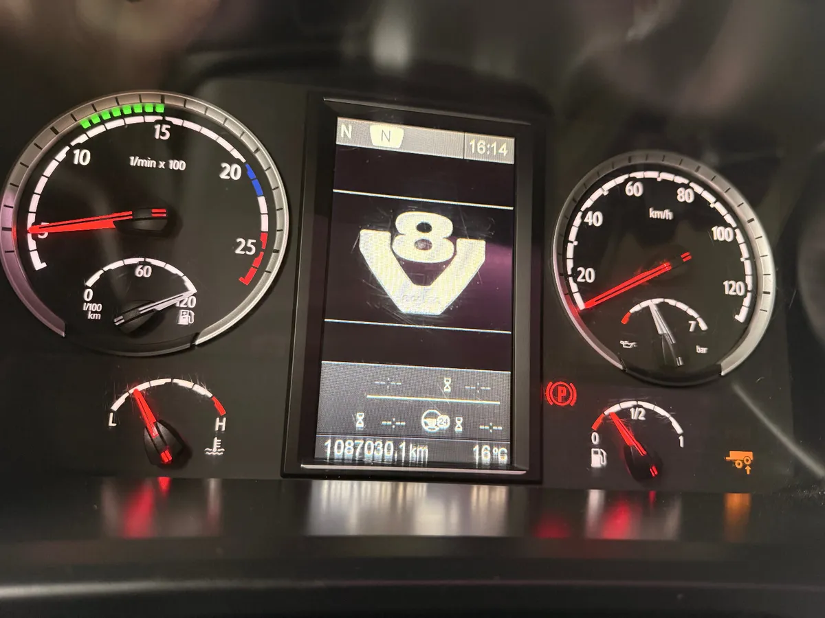 2015 Scania R580 T/U. Highline. Top spec.Ref: 2594 - Image 4