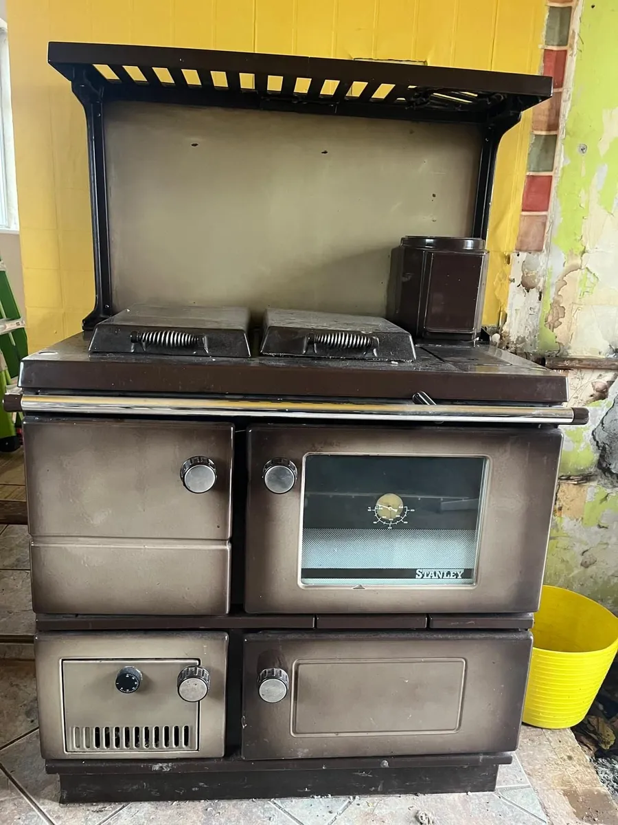 Stanley stove - Image 1