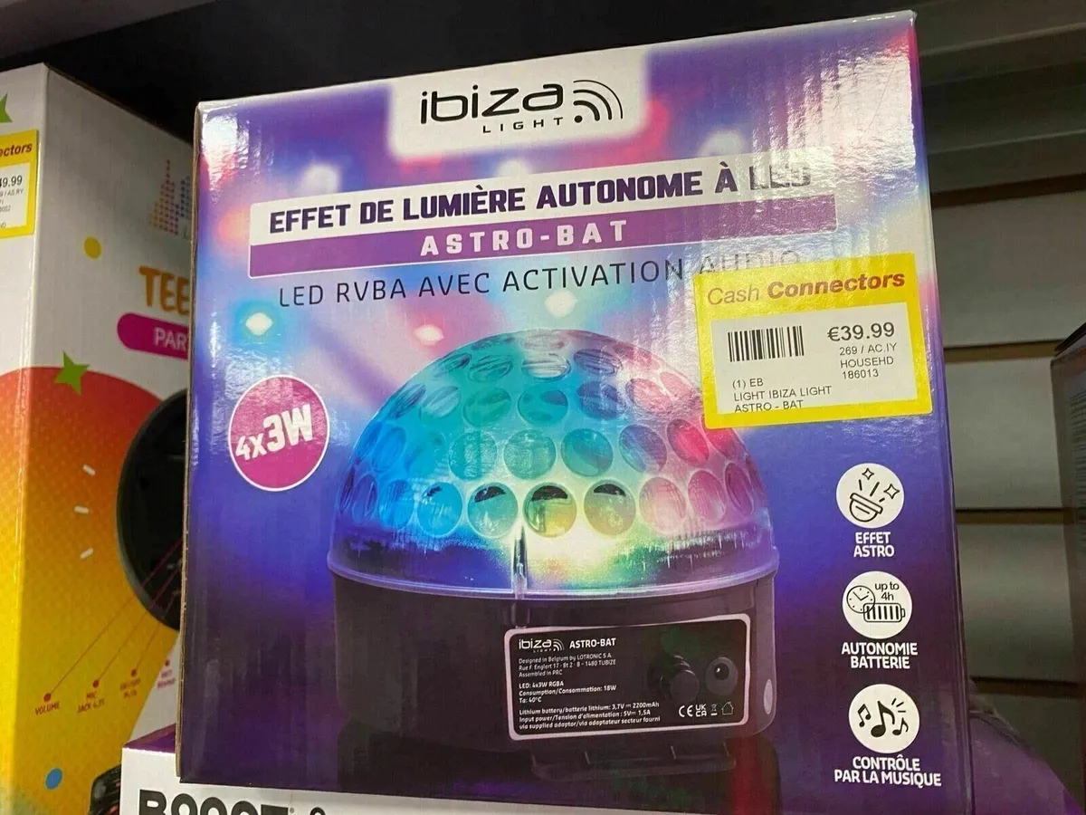 Astro Bat LED Light Ball BRAND NEW - Image 3