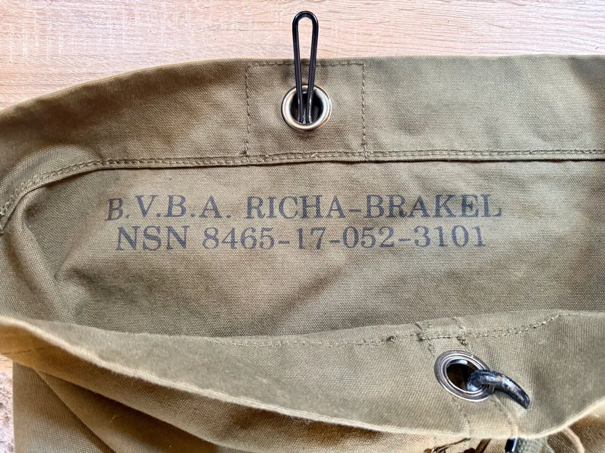 Dutch Army small duffel bag with x3 differnt Camou - Image 1