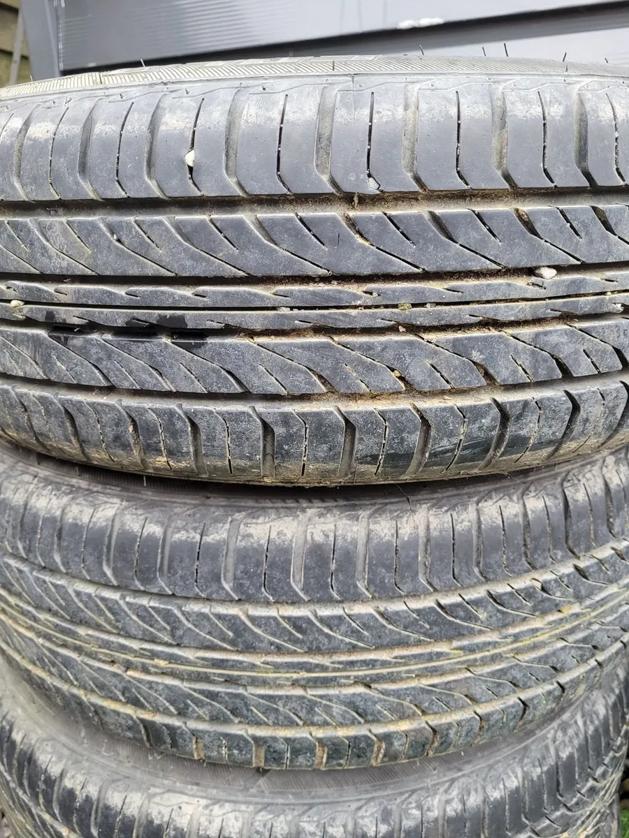 Tires free to take away - Image 4