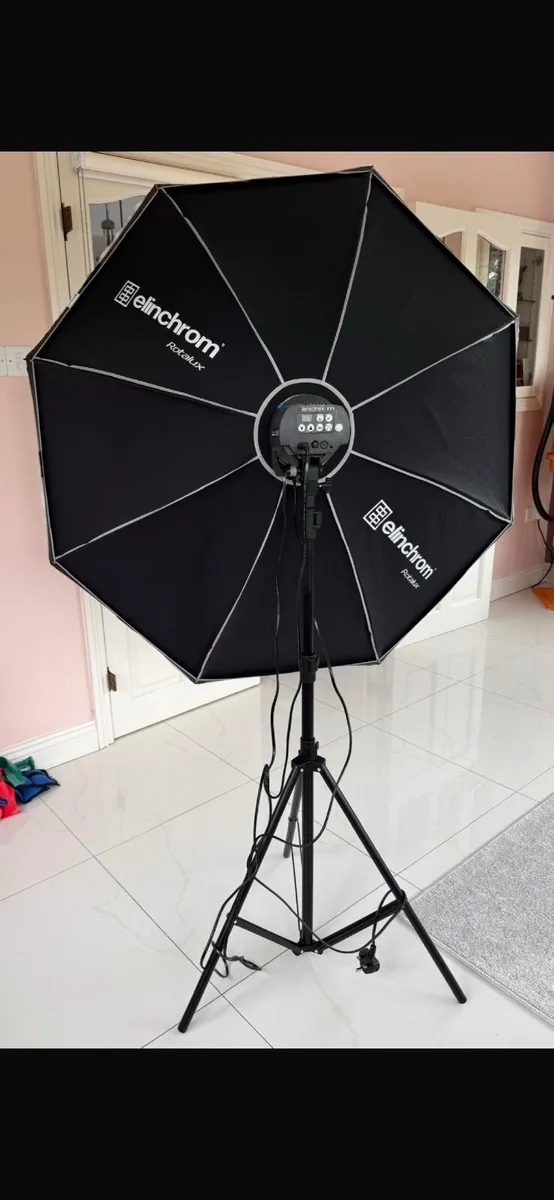 Elinchrom D Lite RX One Newborn Kit - Image 1