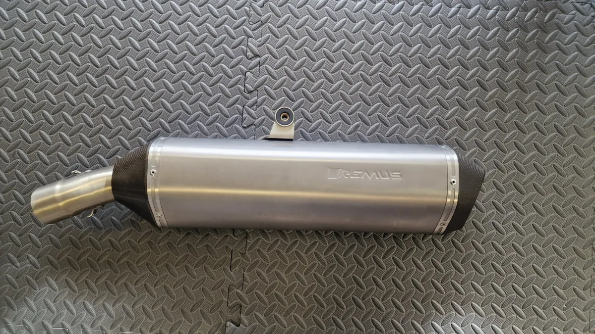 BMW F800R Remus exhaust silencer - Image 1