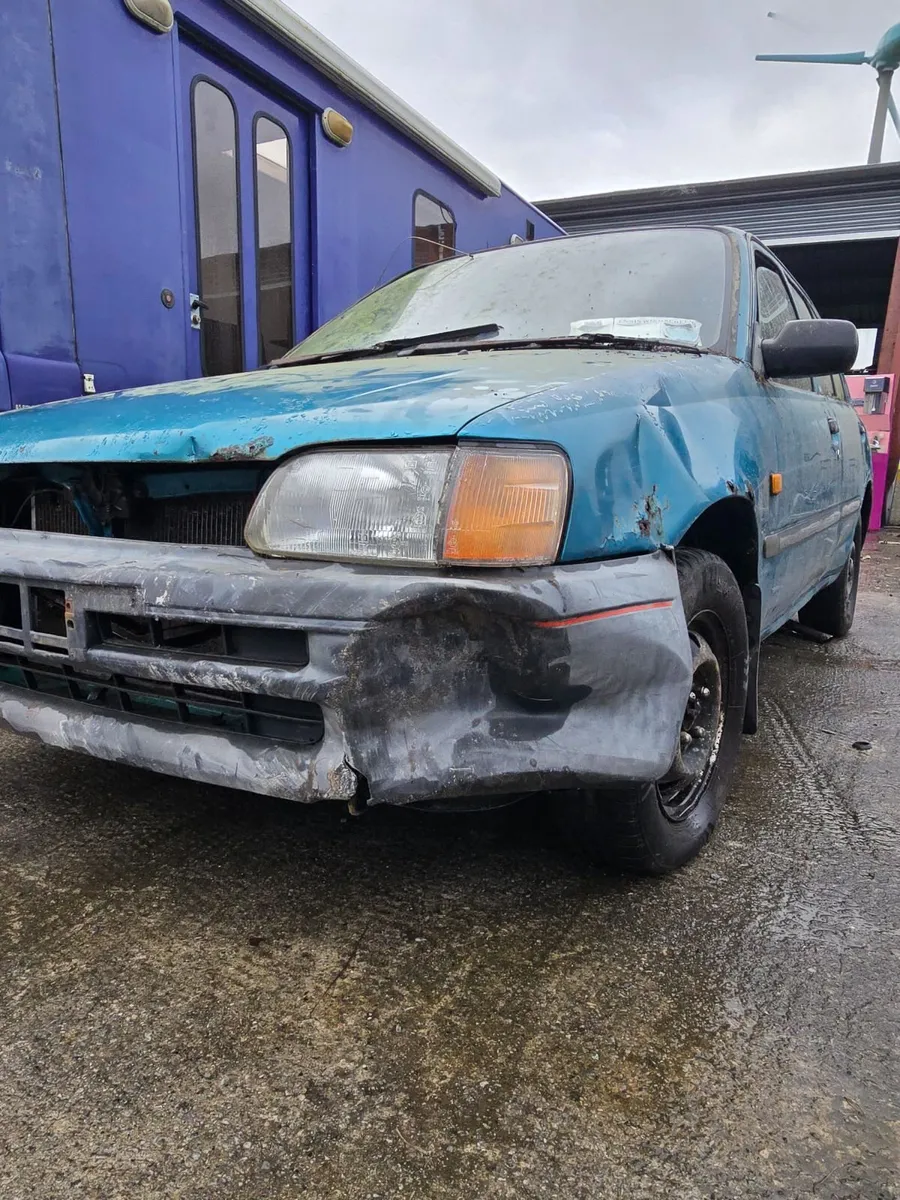 Toyota starlet for parts - Image 1