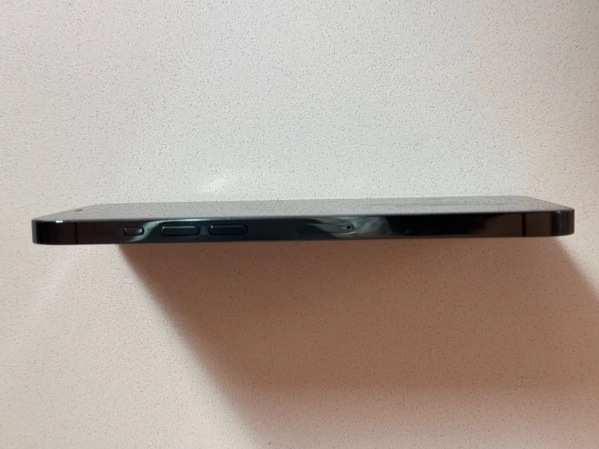 iPhone 12 Pro Max - Image 4