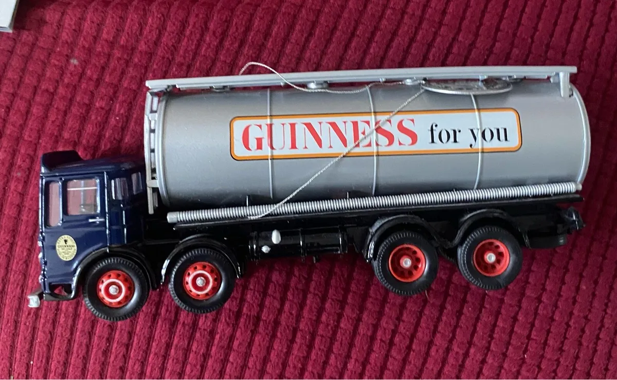 Limited Edition Corgi Guinness Tankard - Image 3