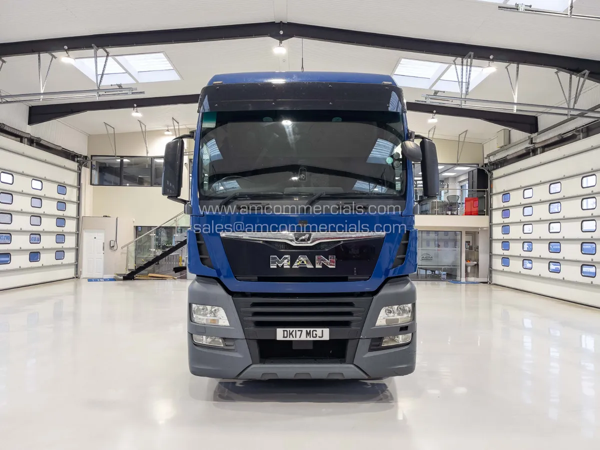 2017 MAN TGX 26.470 HIGH SLEEPER CAB - Image 2