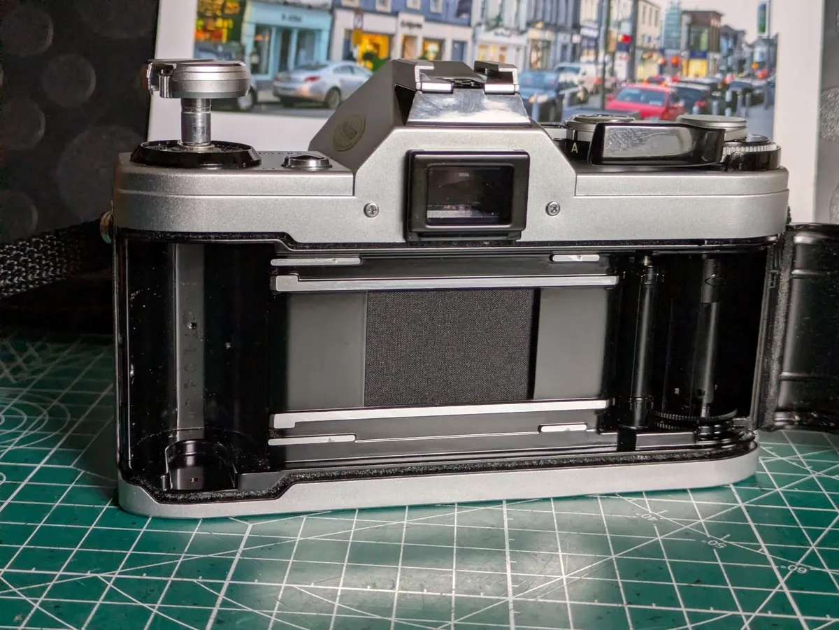 🎞️ Canon AE-1 film SLR + 28mm 2.8 Cosina lens - Image 3