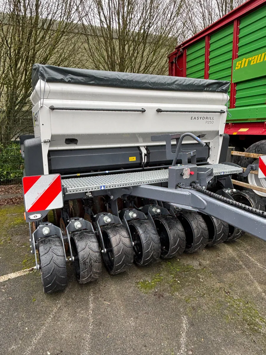 SKY Agriculture Easy Drill P250 - Image 1