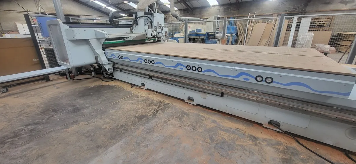 CNC Router - Image 4