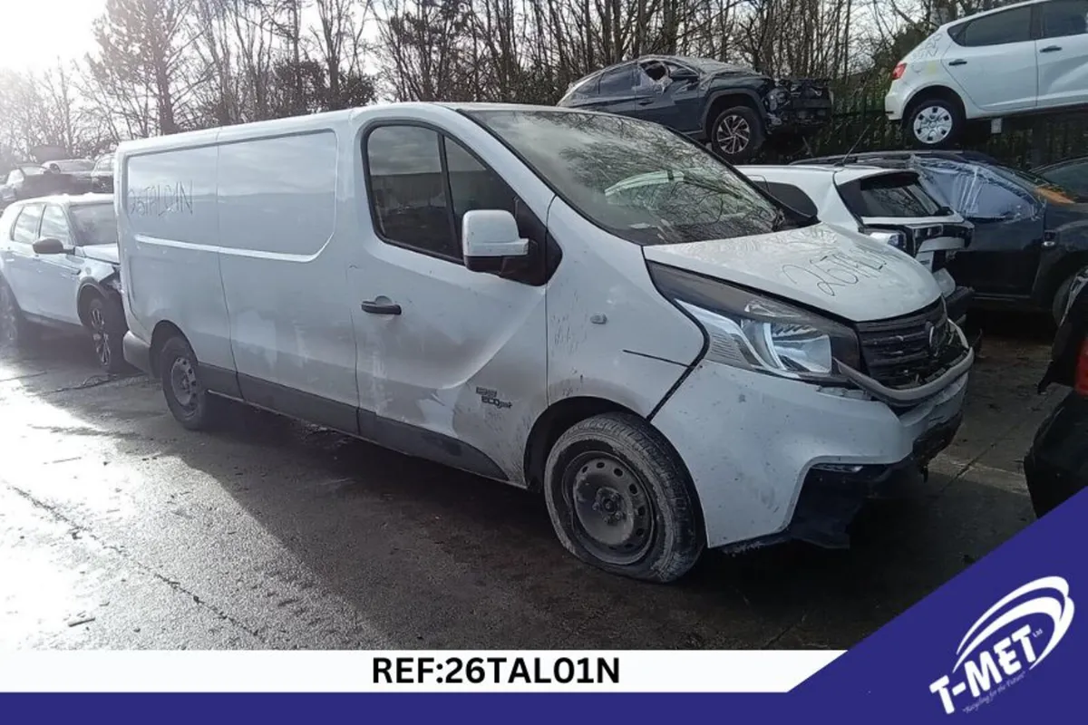 2017 FIAT TALENTO BREAKING FOR PARTS - Image 1