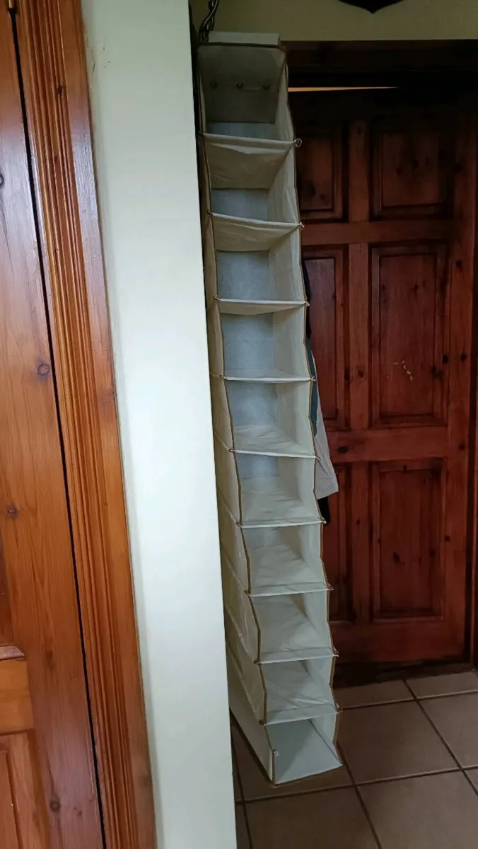 Wardrobe space saver - Image 1