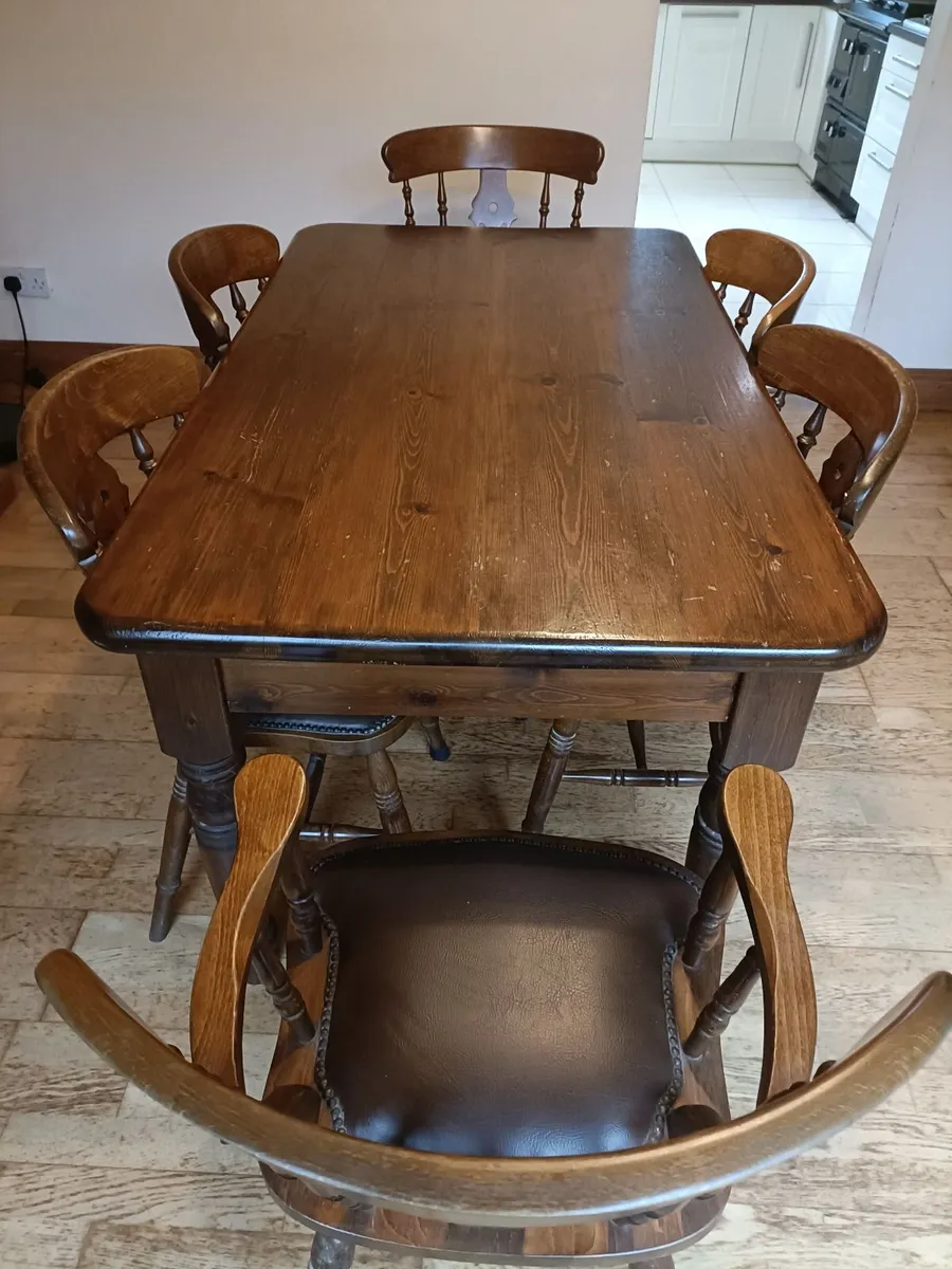 Solid wood kitchen table and chairs - Image 2