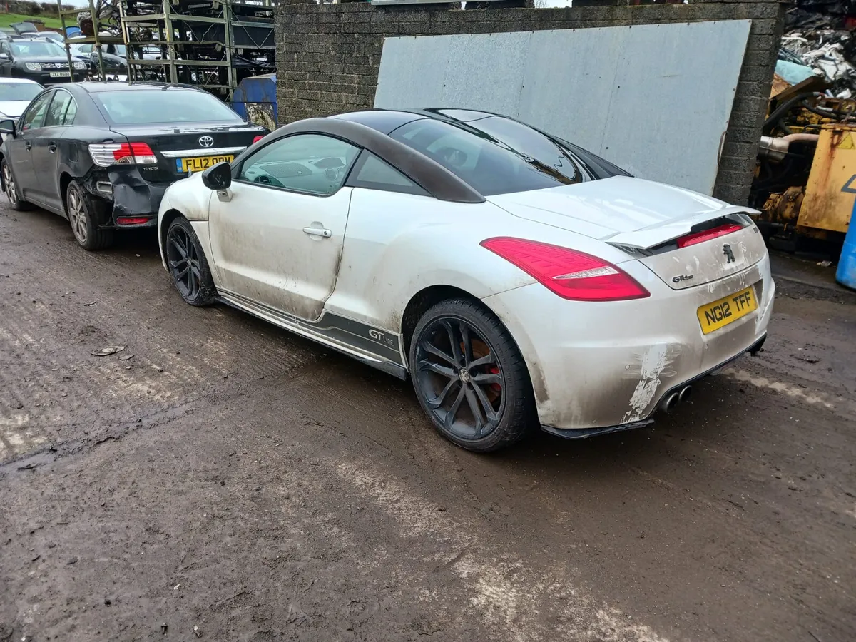 breaking 2012 Peugeot RCZ GT 2.0 HDI - Image 4